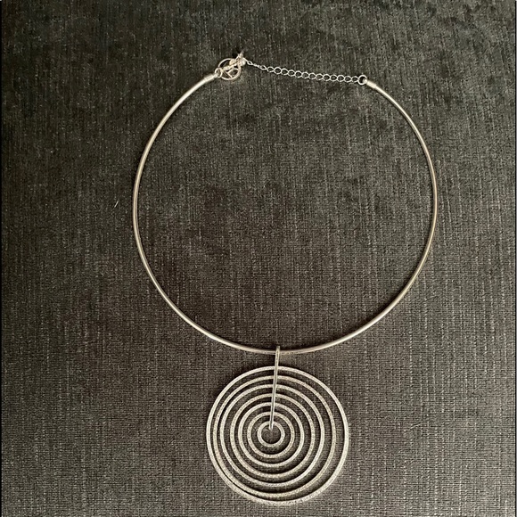 Erica Lyons Jewelry - Circles necklace